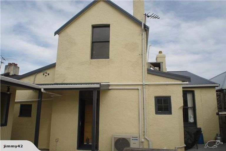 Photo of property in 33 Hyde Street, North Dunedin, Dunedin, 9016