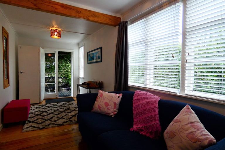 Photo of property in 120 Queen Sh25 Street, Thames, 3500