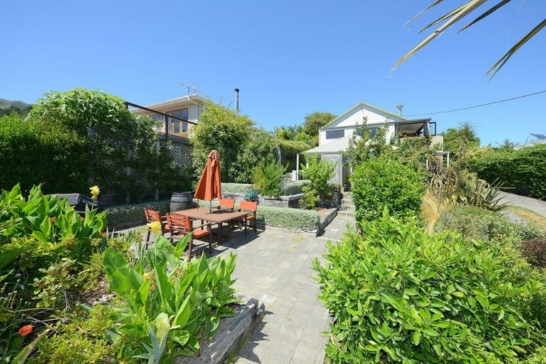 Photo of property in 17 Penlington Place, Akaroa, 7520