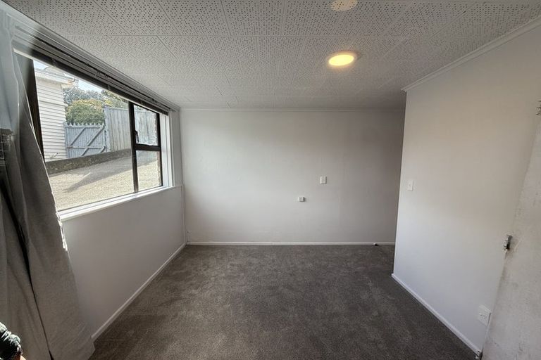 Photo of property in 3 Gill Crescent, Blockhouse Bay, Auckland, 0600