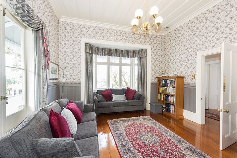 Photo of property in 55 St Vincent Avenue, Remuera, Auckland, 1050