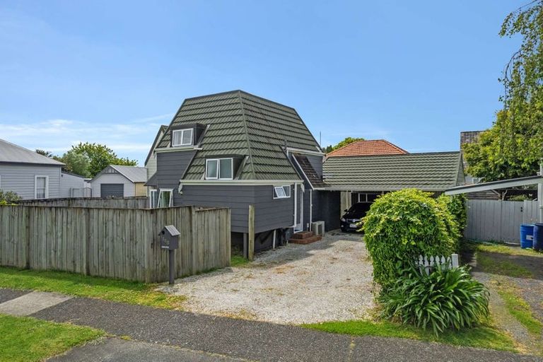 Photo of property in 136b Victoria Street, Cambridge, 3434