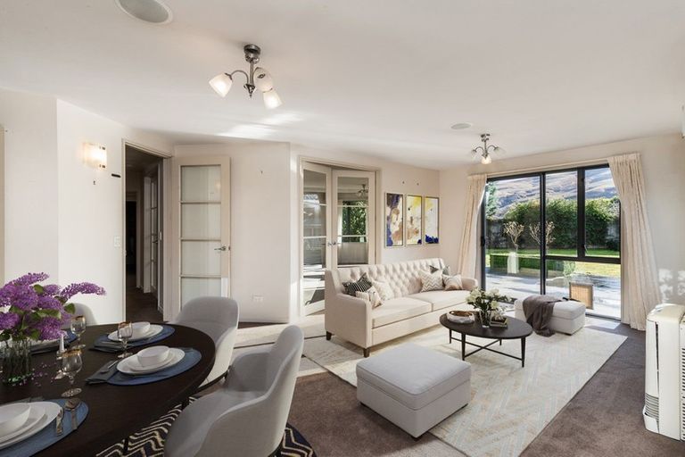 Photo of property in 13 Acheron Place, Lake Hayes, Queenstown, 9304