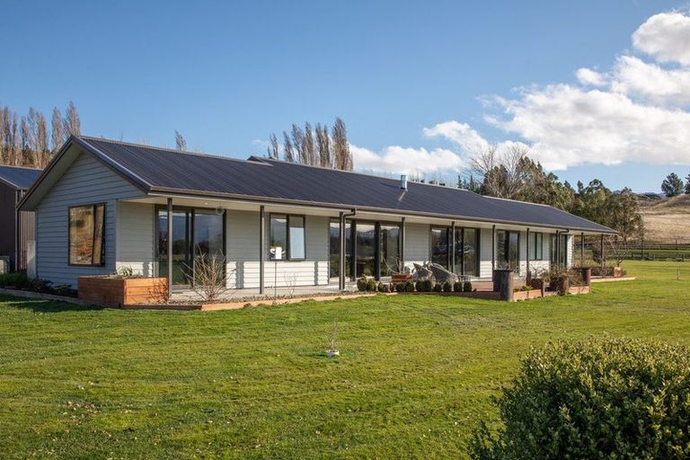 Photo of property in 4 Padgets Lane, Earnscleugh, Alexandra, 9391