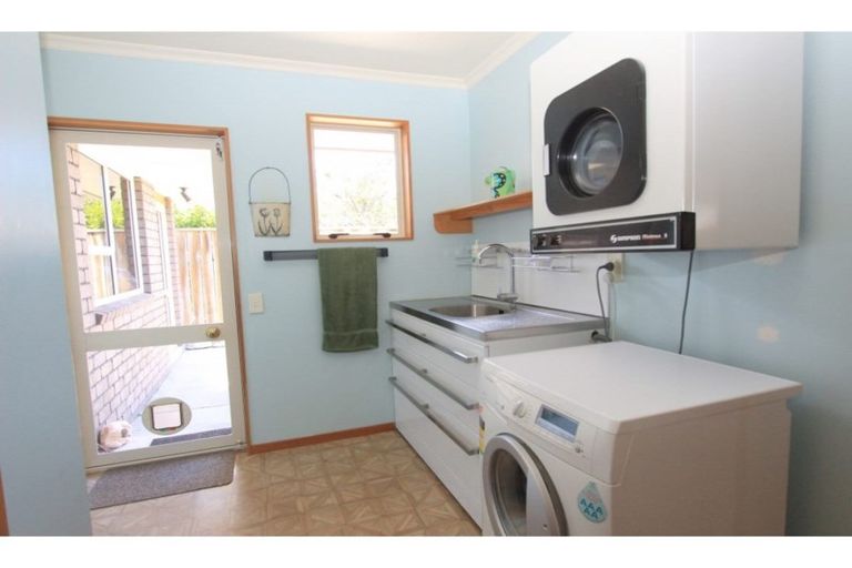 Photo of property in 33 Karina Crescent, Redwoodtown, Blenheim, 7201