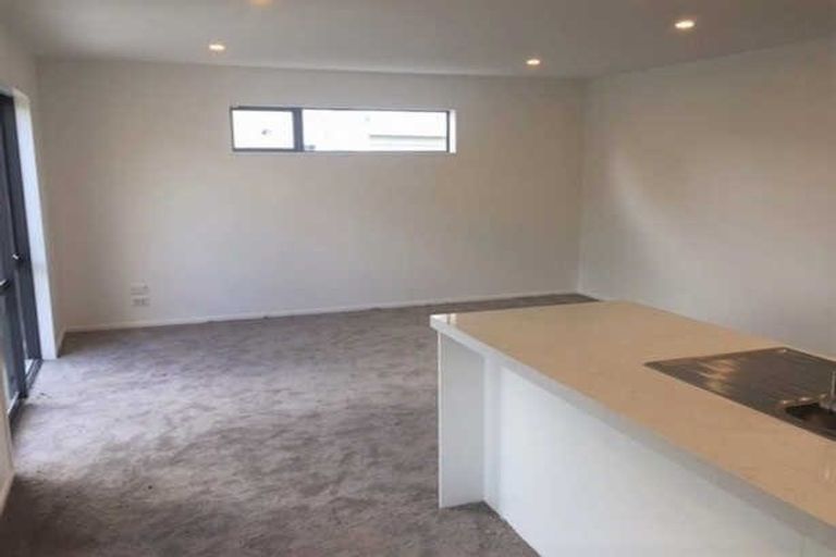 Photo of property in 2/100 King Street, Sydenham, Christchurch, 8023