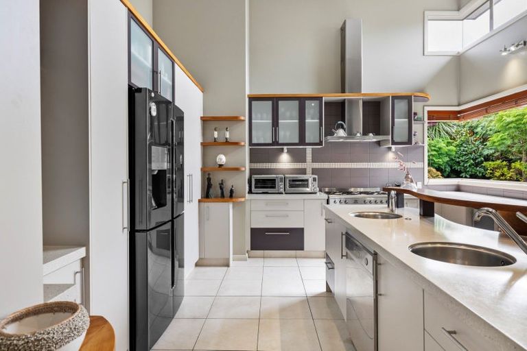 Photo of property in 42 Palm Springs Boulevard, Papamoa Beach, Papamoa, 3118