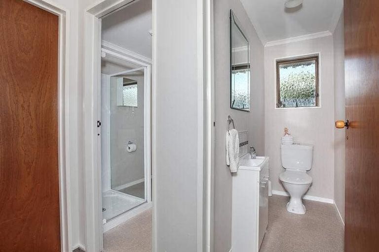 Photo of property in 43 Cedar Crescent, Feilding, 4702