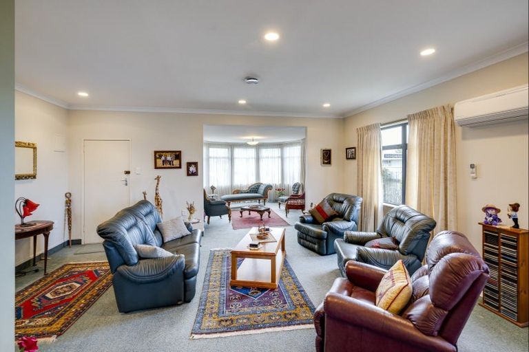 Photo of property in 106 Stortford Street, Saint Leonards, Hastings, 4120