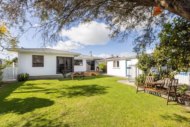 Photo of property in 71 Harold Holt Avenue, Onekawa, Napier, 4110