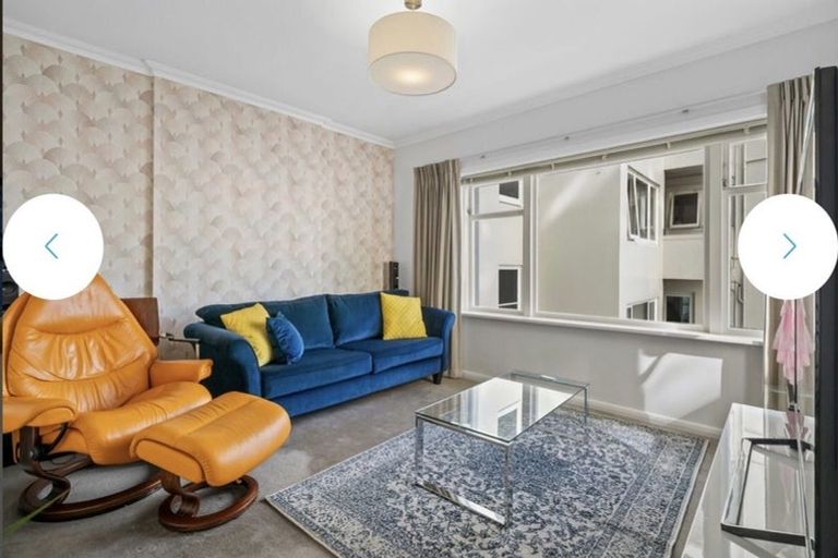 Photo of property in Rehutai Flats, 3/268 Oriental Parade, Oriental Bay, Wellington, 6011