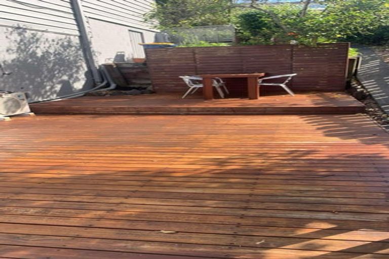 Photo of property in 45 Agincourt Street, Glenfield, Auckland, 0629