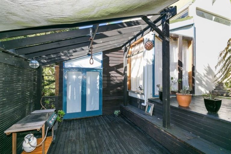 Photo of property in 57 Rhine Street, Island Bay, Wellington, 6023