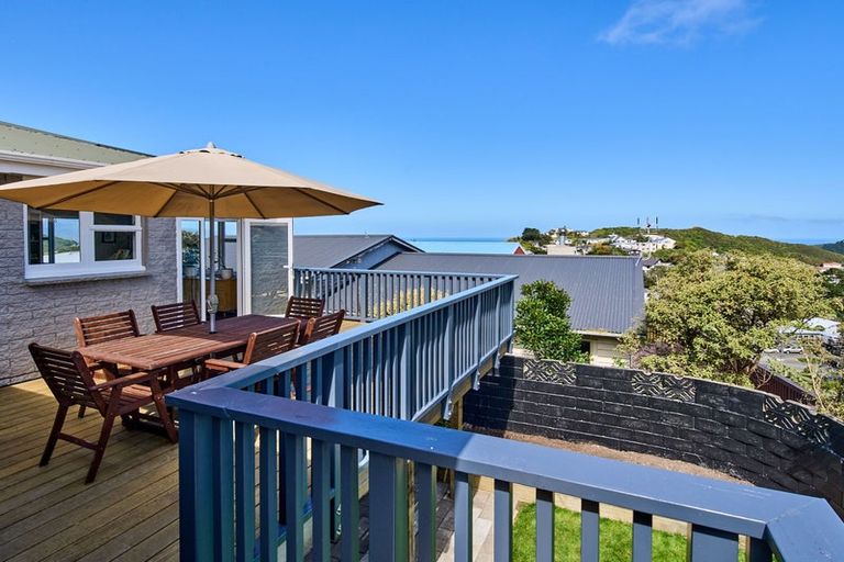 Photo of property in 7 Manitoba Place, Kingston, Wellington, 6021