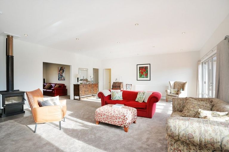 Photo of property in 152 Oreti Road, Otatara, Invercargill, 9879