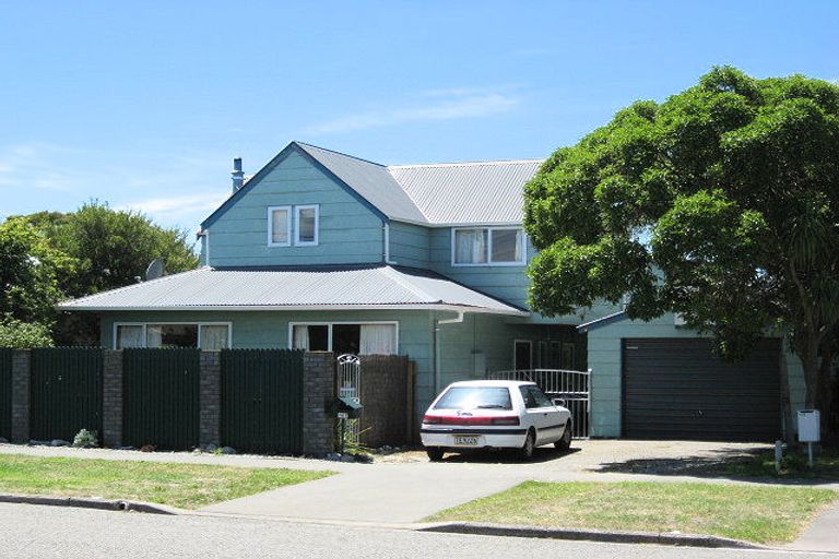 Photo of property in 167 Pine Avenue, South New Brighton, Christchurch, 8062