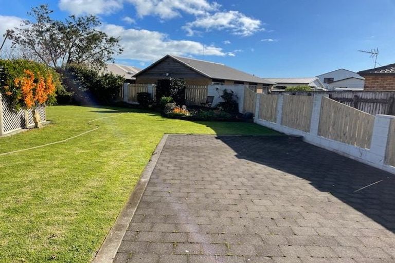Photo of property in 7 Bandon Grove, Bell Block, New Plymouth, 4312