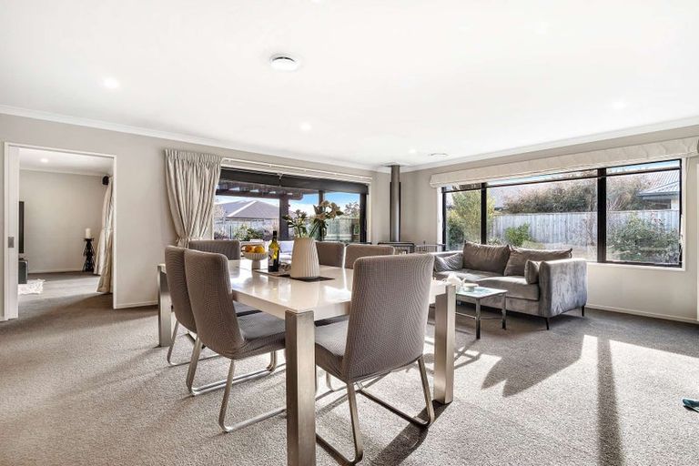 Photo of property in 31 Navy Loop, Rolleston, 7614