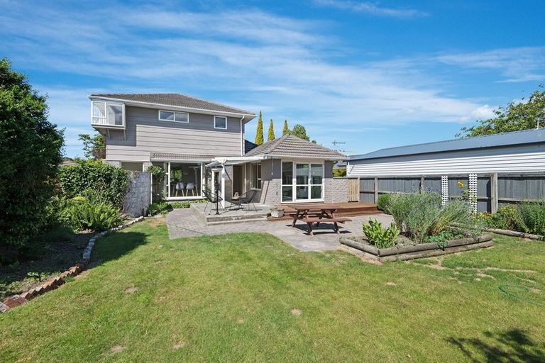 Photo of property in 7 Wilton Crescent, Bishopdale, Christchurch, 8053