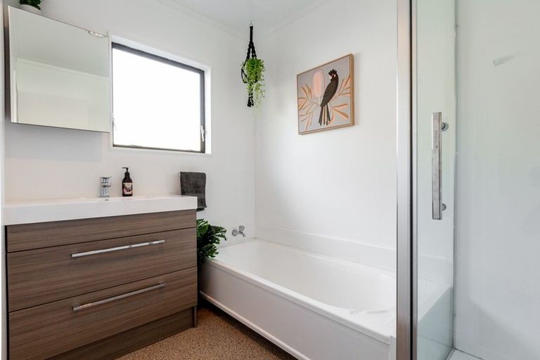 Photo of property in 5 Beveridge Place, Greenmeadows, Napier, 4112