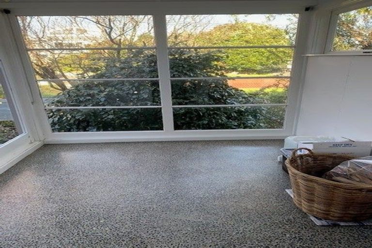 Photo of property in 21 Percival Road, Paraparaumu Beach, Paraparaumu, 5032