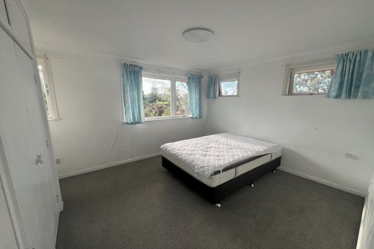 Photo of property in 32 Kirkbride Road, Mangere Bridge, Auckland, 2022