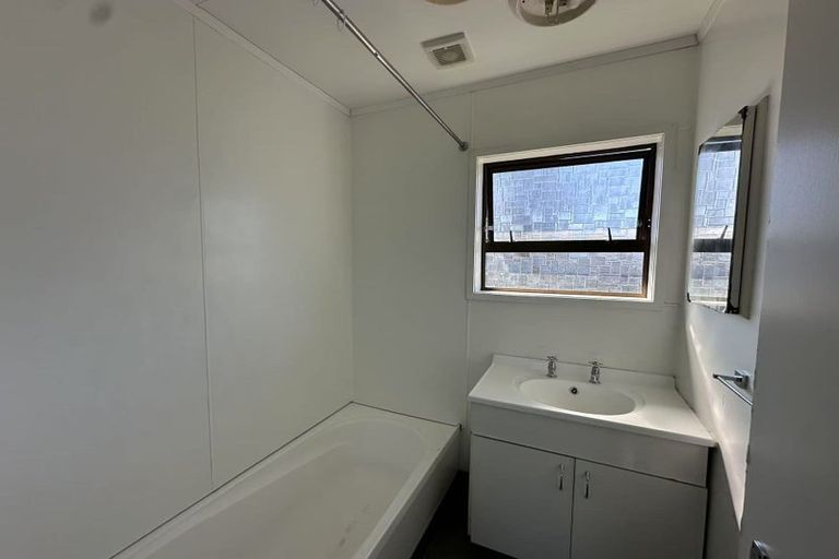 Photo of property in 37 Breckons Avenue, Nawton, Hamilton, 3200