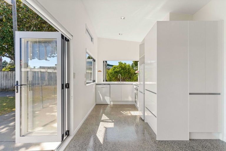 Photo of property in 303a Achilles Avenue, Whangamata, 3620