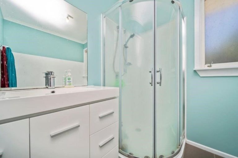 Photo of property in 5 George Street, Hawera, 4610