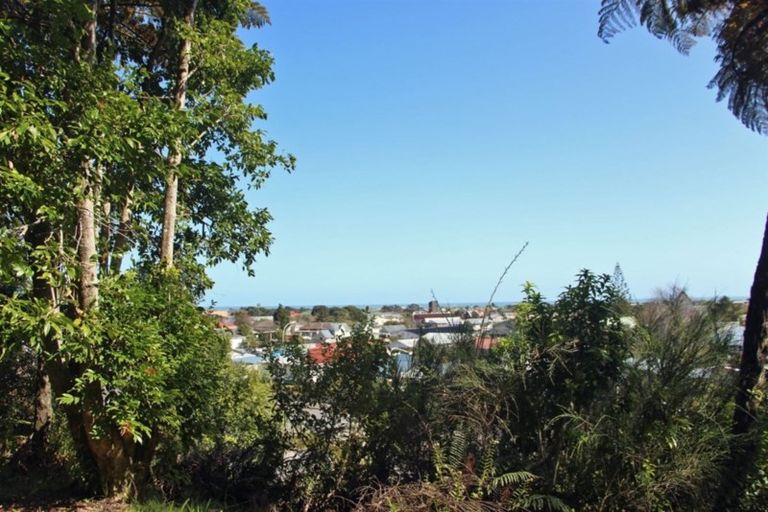 Photo of property in 6 Freyberg Terrace, Greymouth, 7805