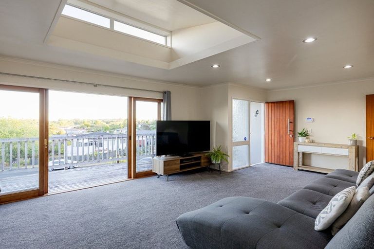 Photo of property in 24 Rothesay Place, Dinsdale, Hamilton, 3204