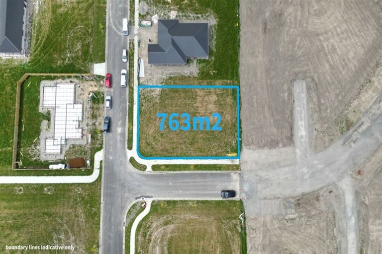 Photo of property in 15 Salkeld Place, Woodend, 7610