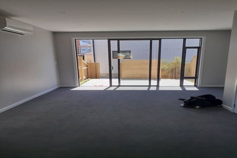 Photo of property in 22 Ron Deal Way, Epuni, Lower Hutt, 5011