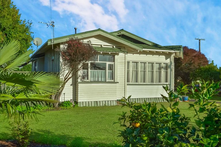 Photo of property in 24 Bank Street, Morrinsville, 3300