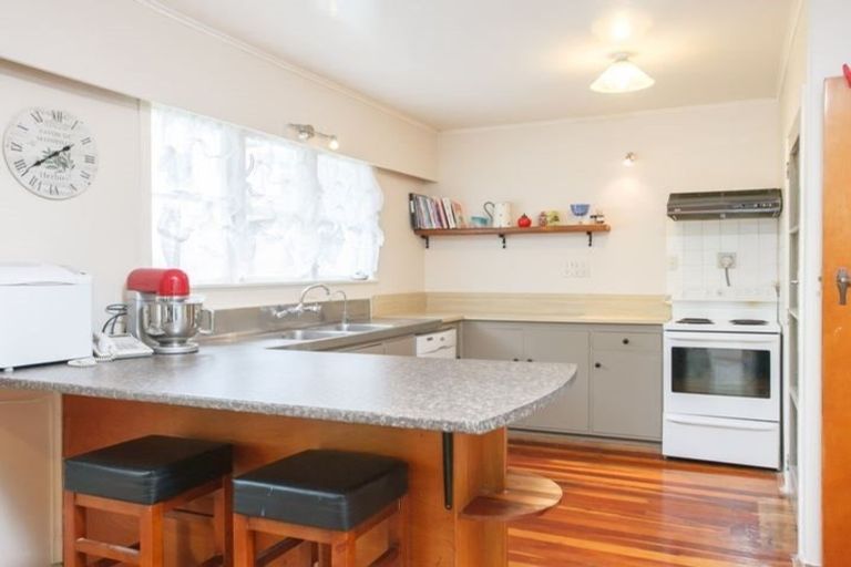Photo of property in 18 Purua Street, Durie Hill, Whanganui, 4500