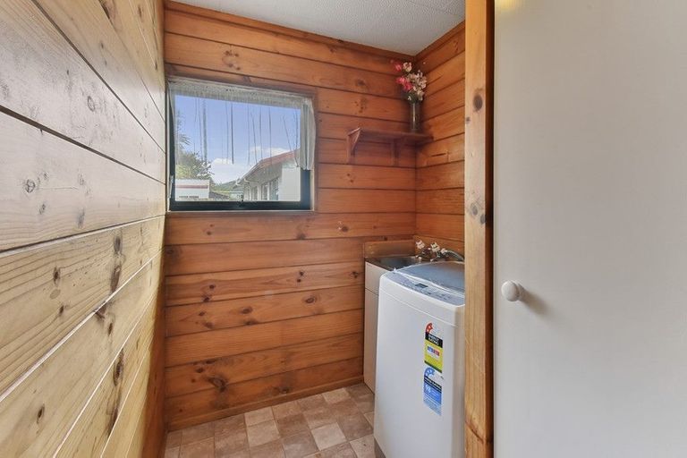 Photo of property in 2/77 Russell Road, Manurewa, Auckland, 2102