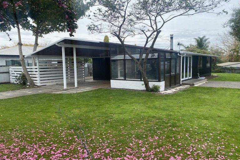 Photo of property in 811 Alexandra Street, Parkvale, Hastings, 4122