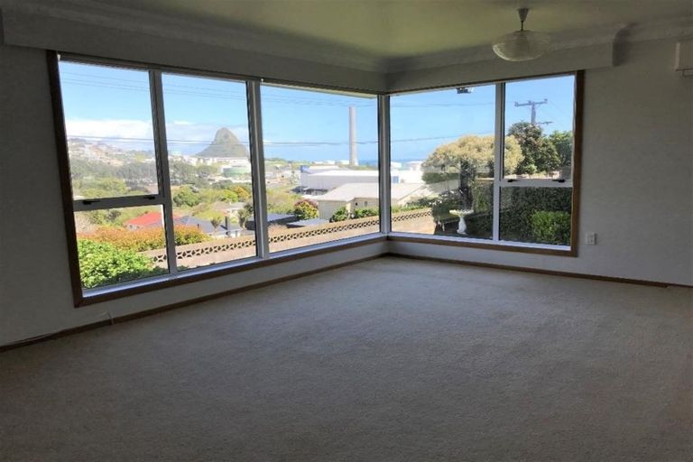 Photo of property in 31 Bayly Road, Moturoa, New Plymouth, 4310