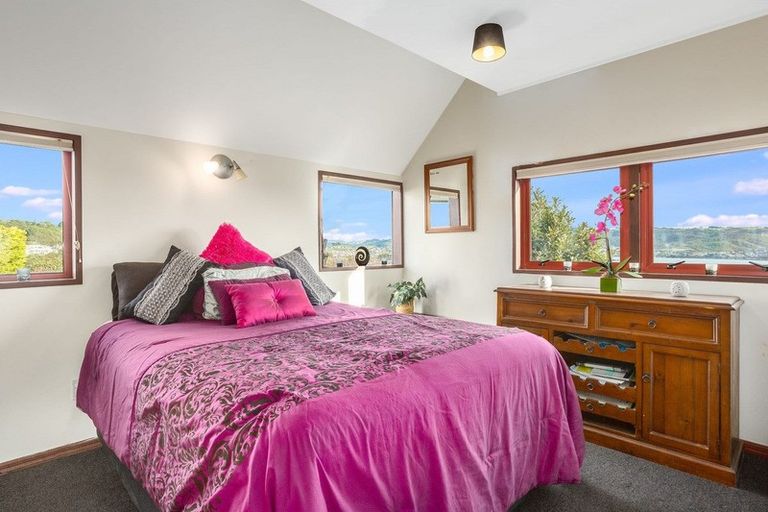 Photo of property in 8 Moray Place, Papakowhai, Porirua, 5024