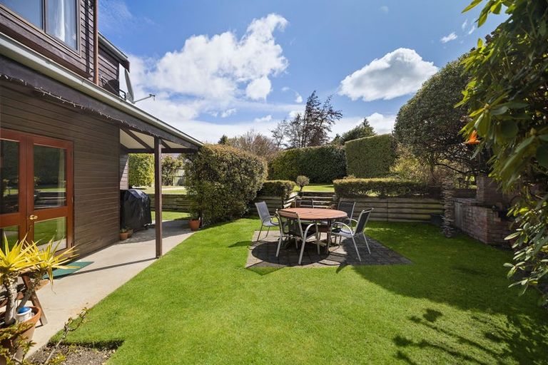 Photo of property in 39 Remarkables Crescent, Frankton, Queenstown, 9300