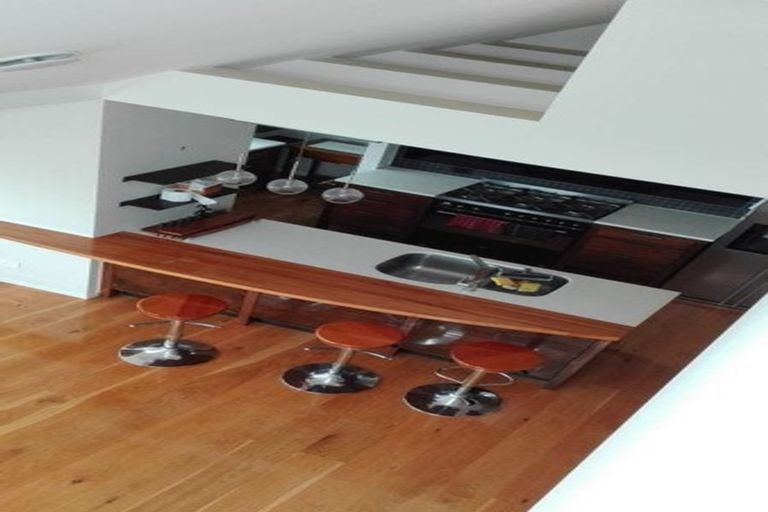 Photo of property in 19 Leburn Crescent, Flat Bush, Auckland, 2016