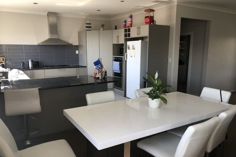 Photo of property in 13 Rewa Road, Three Kings, Auckland, 1024