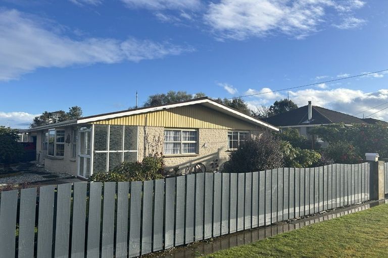 Photo of property in 25 Charles Street, Grasmere, Invercargill, 9810