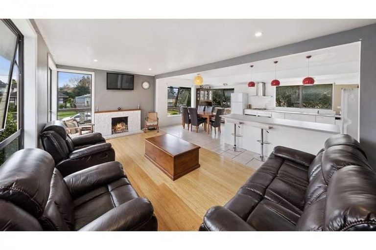 Photo of property in 13 Stainton Place, Otara, Auckland, 2023