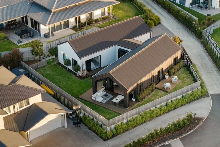 Photo of property in 1 Whitworth Lane, Omokoroa, 3114