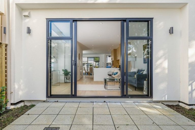 Photo of property in 4/447 Hibiscus Coast Highway, Orewa, 0931