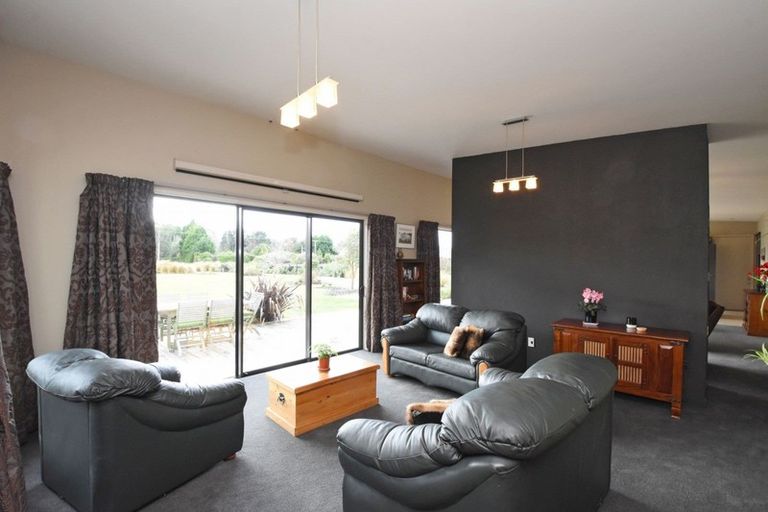 Photo of property in 75 Taiepa Road, Otatara, Invercargill, 9879