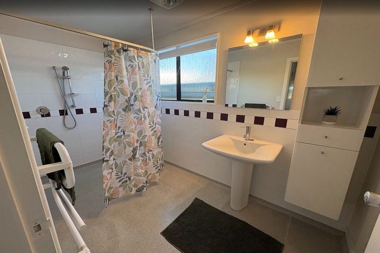 Photo of property in 25a Domain Road, Papamoa Beach, Papamoa, 3118