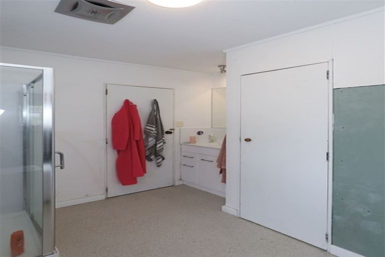 Photo of property in 250 Great South Road, Huntly, 3700