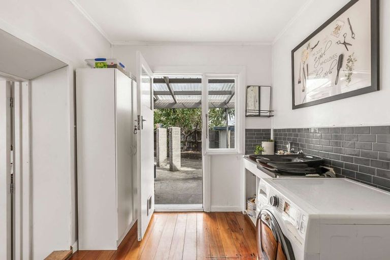 Photo of property in 112 Muritai Street, Tahunanui, Nelson, 7011